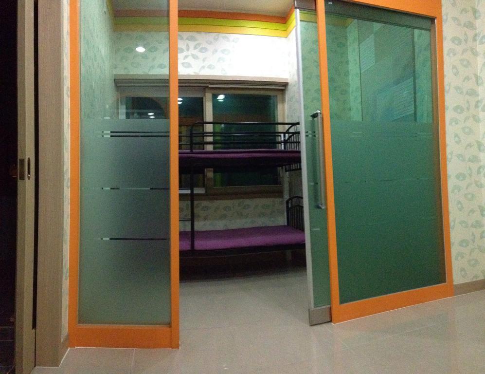 Champ Hostel Μπουσάν Δωμάτιο φωτογραφία