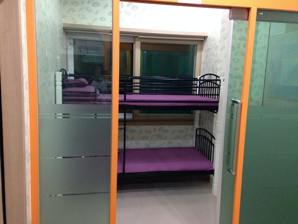 Champ Hostel Μπουσάν Δωμάτιο φωτογραφία